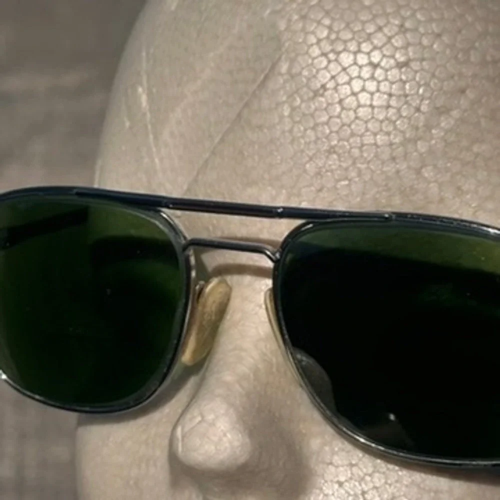 Avant-Garde Carlos Taupe Metal Aviator Sunglasses Green Lens Italy 54-18-135